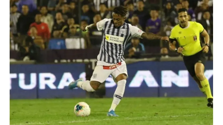 Arroé arrancó de titular en Alianza Lima.
