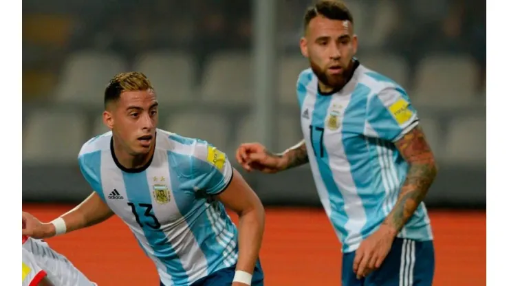 Funes Mori posó tirando facha y la respuesta de Otamendi fue la de todos