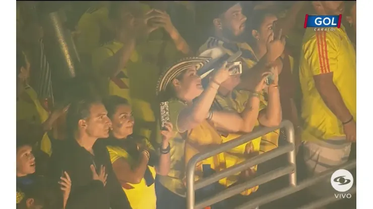 Así se escuchó el himno de Colombia en Miami previo al duelo contra Perú