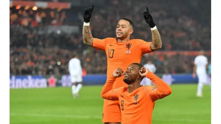 Holanda jugó mal, empató sin goles y aún así selló su vuelta a la Euro