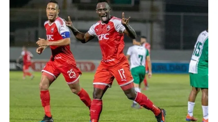 Zuñiga ha jugado gran parte de su carrera en el fútbol de Panamá.
