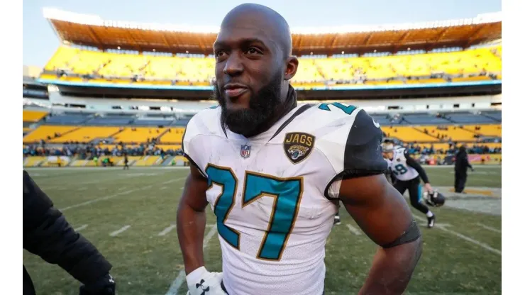 La desopilante reacción de Leonard Fournette tras la salida de AJ Bouye.
