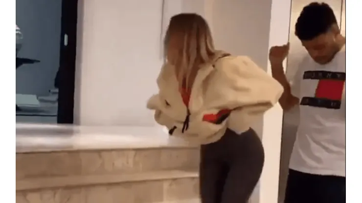 Video: el baile viral de Oxlade-Chamberlain y su novia en cuarentena