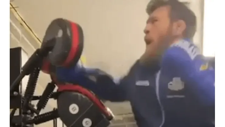 Video: a toda potencia entrena Conor McGregor durante su cuarentena