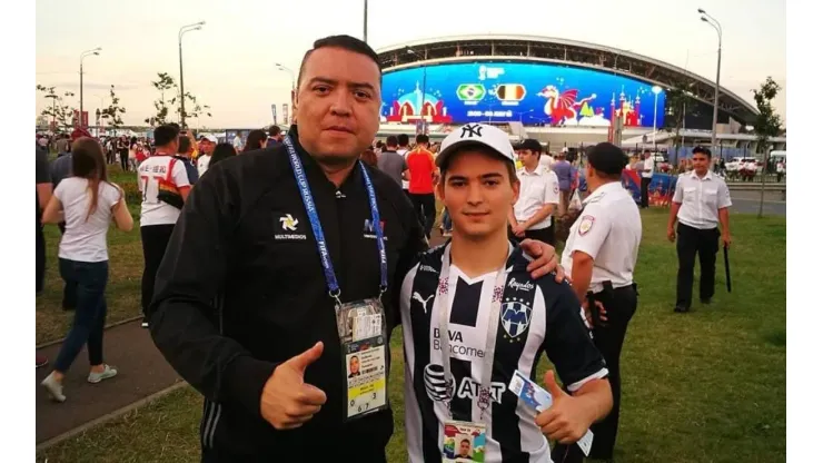 Willie González, un hombre que está siempre cerca del futbol regio.
