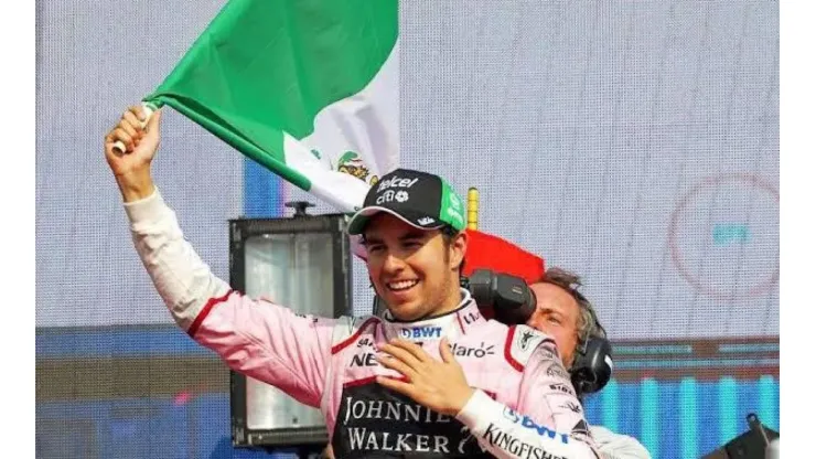 Checo Pérez está en México pasando la cuarentena, y volvería a la pistas el 5 de julio
