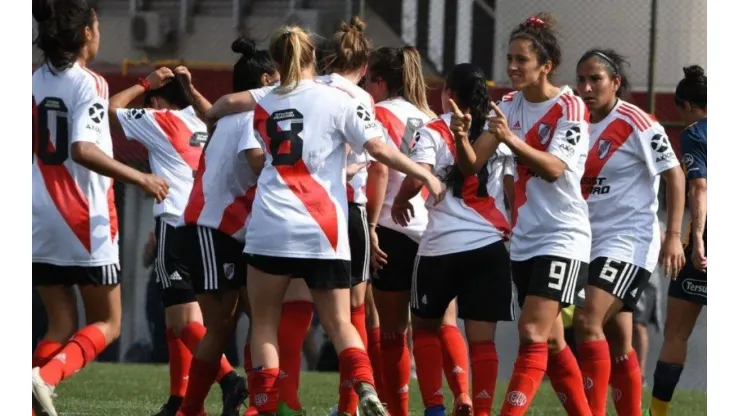 River: apareció un caso de coronavirus en la Reserva del fútbol femenino