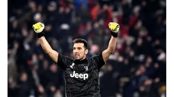 Leyenda: Buffon renovó contrato con la Juventus hasta 2021