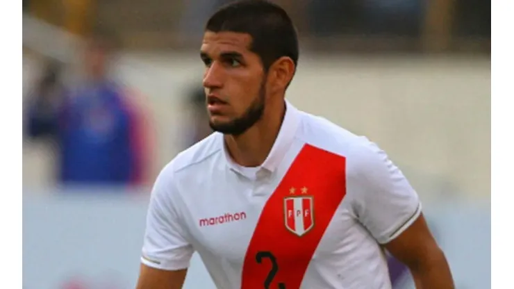 Luis Abram jugó la última Copa América con Perú.
