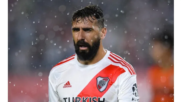 Desde Gremio afirmaron que no quieren fichar a Lucas Pratto