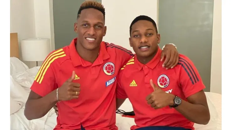 Críticas por presencia del hermano de Yerry Mina en concentración de Colombia