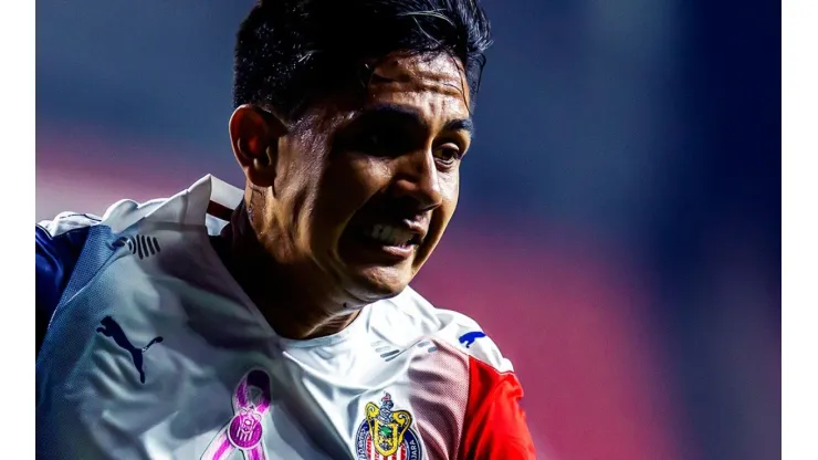 El jugador de Chivas, Dieter Villalpando, fue acusado por presunto delito sexual.
