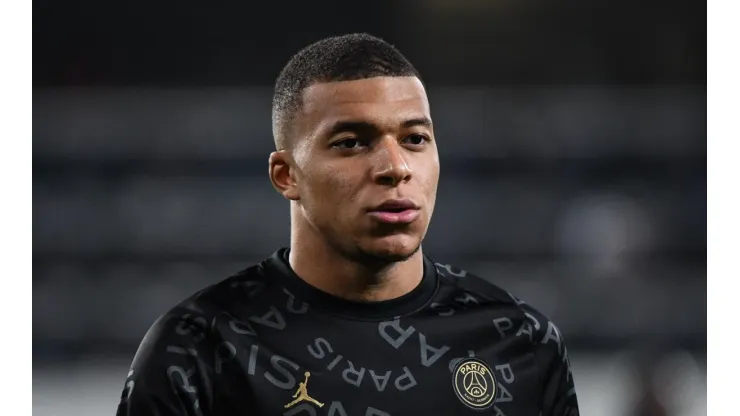 Un dolor de cabeza tras otro: ahora Mbappé es baja para jugar por Champions