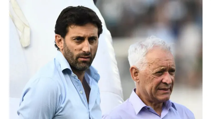 Milito no renovaría contrato y los hinchas de Racing explotaron en Twitter