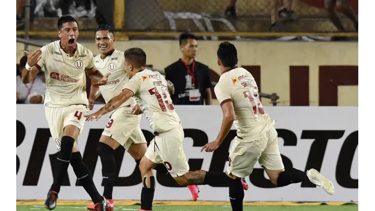 Alonso metió un gol en la Libertadores con Universitario.
