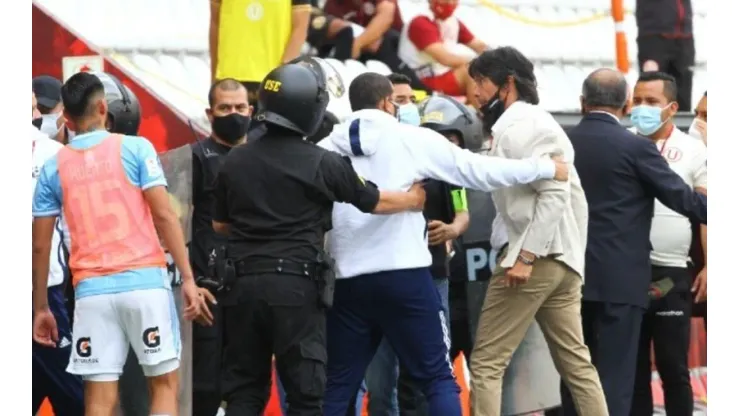 Ángel Comizzo se fue expulsado contra Sporting Cristal.
