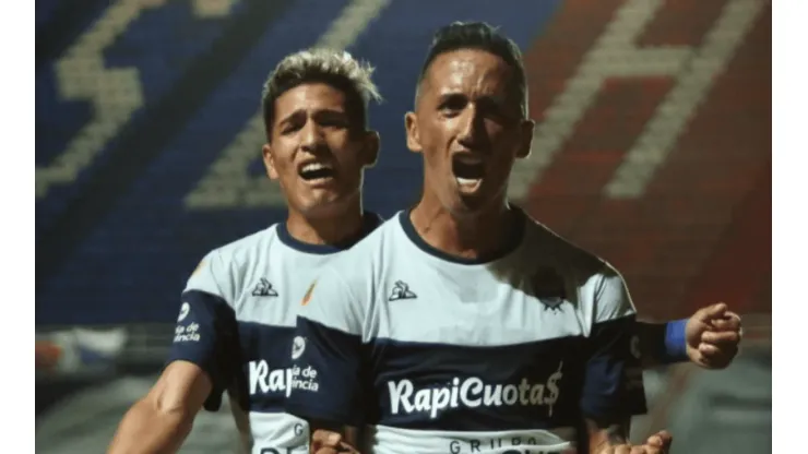 Gimnasia le ganó a San Lorenzo y sueña con ganar la Copa que lleva el nombre de Diego