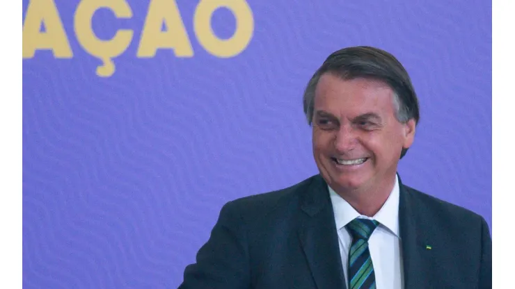 Bolsonaro: "Voy a ir a ver la final de la Libertadores entre Palmeiras y Santos"