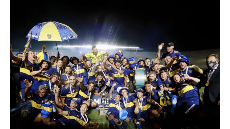 No podemos más: los mejores video del festejo de Boca en el vestuario