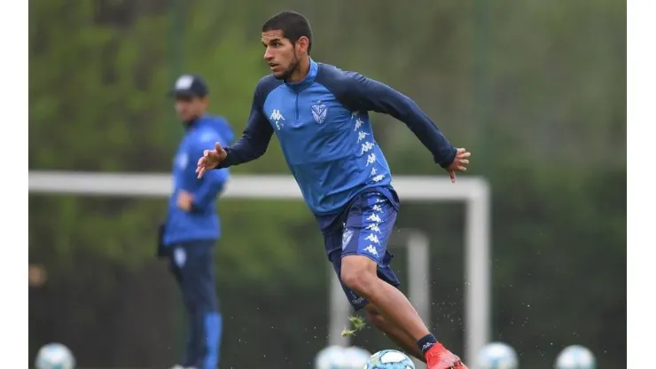 Luis Abram salió del Sporting Cristal de Perú.
