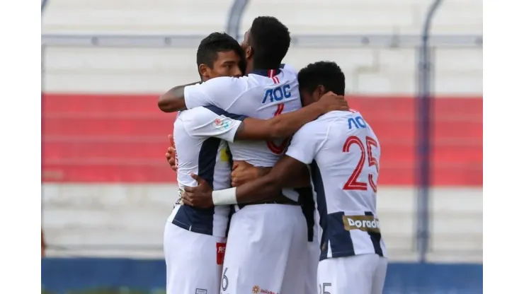 Alianza Lima quedó en antepenúltimo puesto en la Liga 1.
