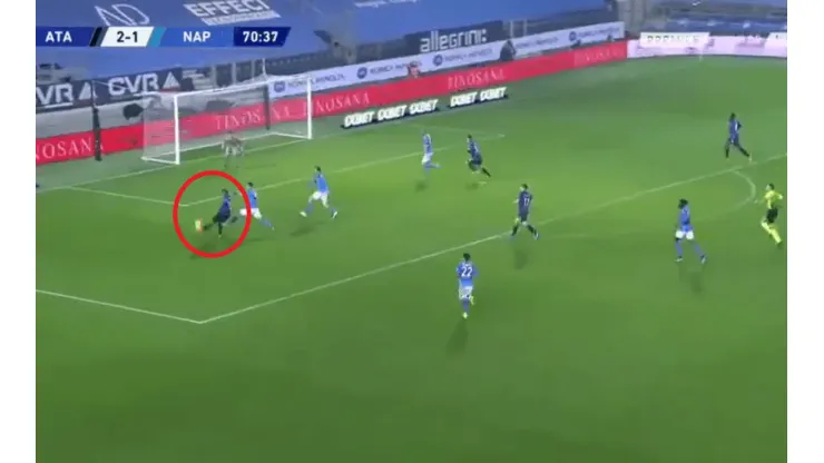 Vístase, Muriel: control, enganche y bomba de zurda, golazo del Atalanta