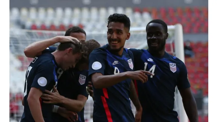 Jesús Ferreira (centro) anotó el gol de Estados Unidos (Foto: @USYNT)
