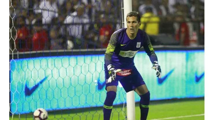 Leao Butrón se fue al descenso con Alianza Lima y se retiró.
