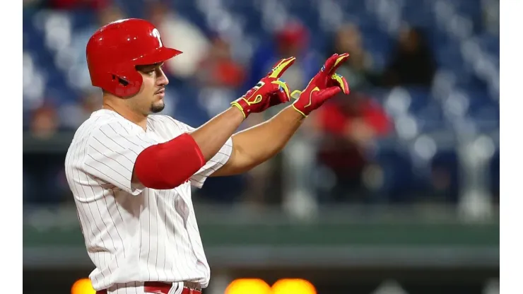 Dylan Cozens jugó dos años en las Grandes Ligas (Getty Images)
