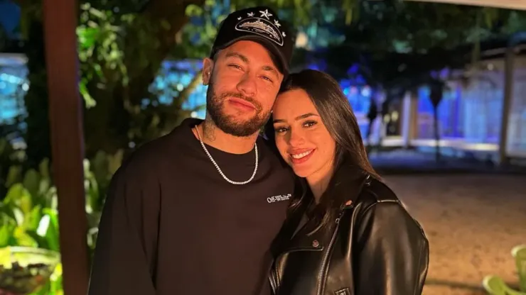 Neymar, junto a su actual pareja Bruna Biancardi.
