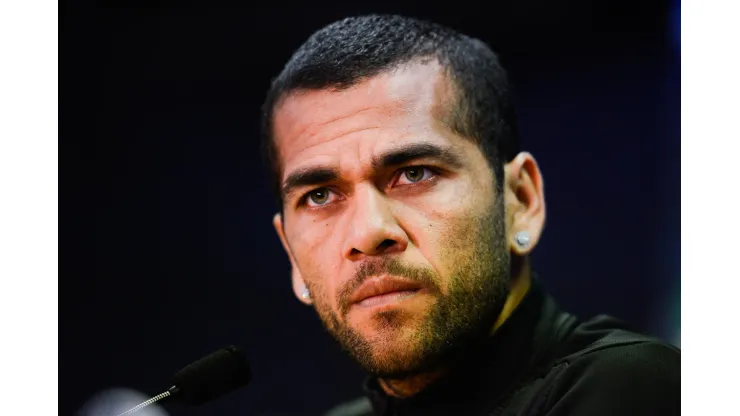 Dani Alves quiere escribir un libro de sus vivencias en la cárcel  (Photo by David Ramos/Getty Images)
