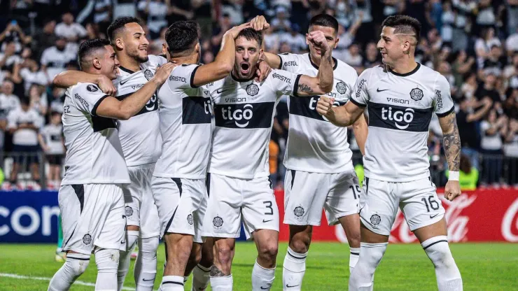 Olimpia goleó a Melgar y se quedó con el primer puesto en el grupo H. 
