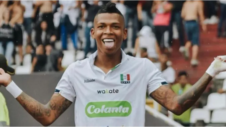 (VIDEO) A lo Roberto Carlos: Golazo de tiro libre de Billy Arce en Once Caldas