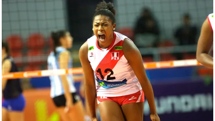 ¿Ángela Leyva se retiró de la selección?