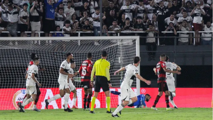 El 'Decano' logró remontar la serie ante el actual campeón de la Libertadores
