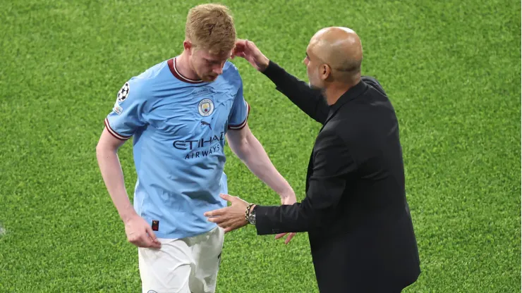 Sacude al Manchester City, Guardiola confirma la lesión de Kevin De Bruyne
