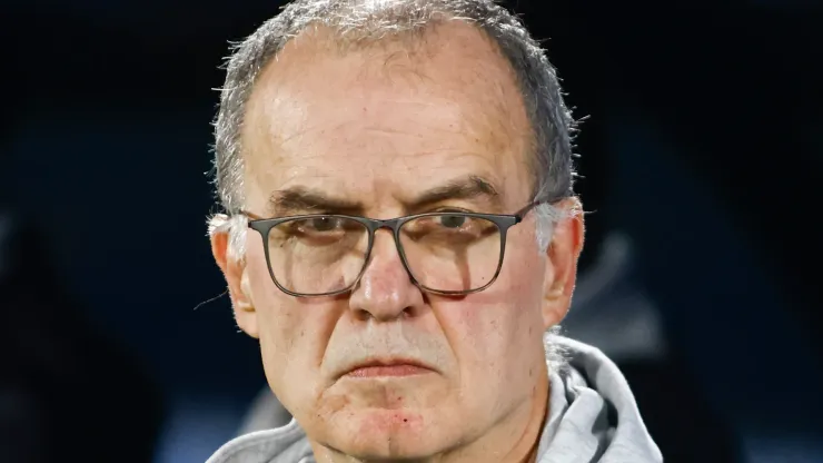 Dirigente de Uruguay se molestó por el trato de Marcelo Bielsa. 
