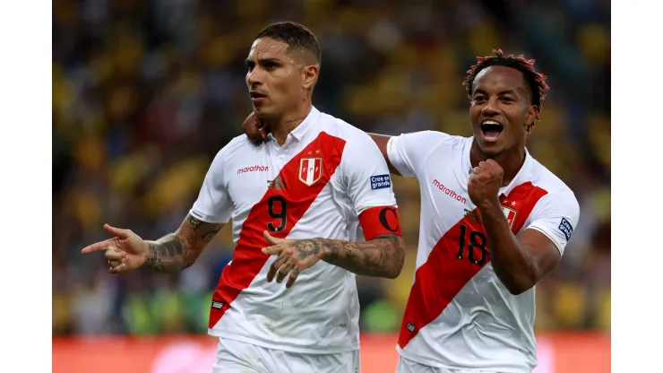 RIO DE JANEIRO, BRAZIL - JULY 07: Paolo Guerrero of Peru celebrates with teammate Andre Carrillo of Peru after scoring the first goal of his team during the Copa America Brazil 2019 Final match between Brazil and Peru at Maracana Stadium on July 07, 2019 in Rio de Janeiro, Brazil. (Photo by Bruna Prado/Getty Images)
