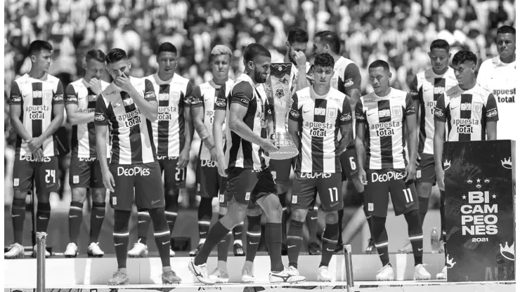 Alianza Lima define el futuro de 17 jugadores para la siguiente temporada
