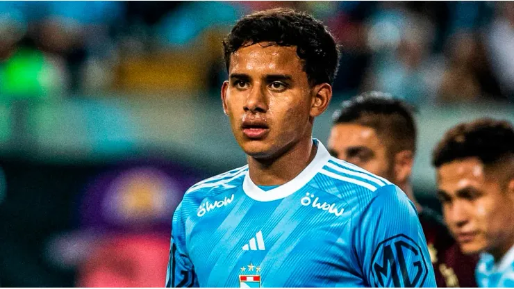 Jhilmar Lora, Sporting Cristal.
