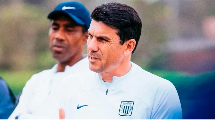 Alianza Lima y Mauricio Larriera.
