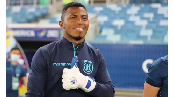 Pedro Ortíz, con la selección de Ecuador.
