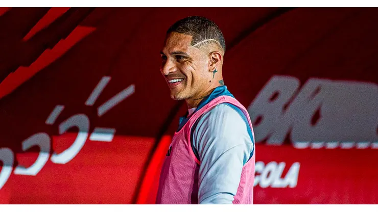 Paolo Guerrero y Perú.
