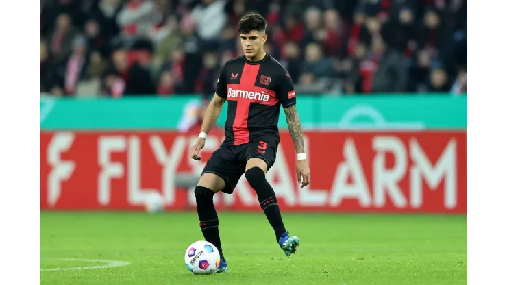 LEVERKUSEN, GERMANY - DECEMBER 06: Piero Hincapie of Leverkusen runs with the ball during the DFB cup round of 16 match between Bayer 04 Leverkusen and SC Paderborn 07 at BayArena on December 06, 2023 in Leverkusen, Germany. (Photo by Christof Koepsel/Getty Images)
