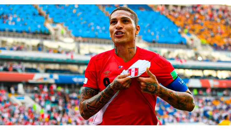 Paolo Guerrero y Perú.
