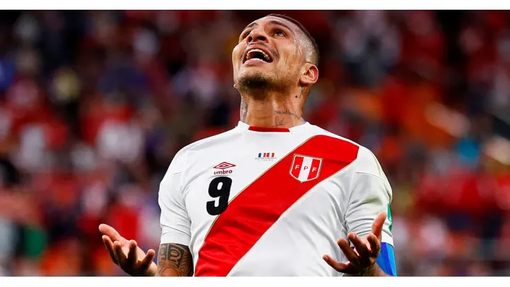 Paolo Guerrero y Perú.
