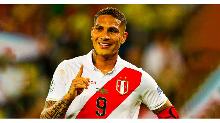 Paolo Guerrero y Perú.
