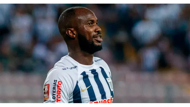 Cecilio Waterman en Alianza Lima.
