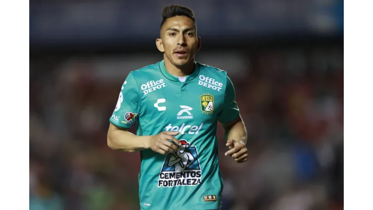 RECORD DATE NOT STATED Liga BBVA MX Apertura 2023 Queretaro vs Leon Angel Mena of Leon during the game Queretaro vs Leon, corresponding to Round 10 of the Torneo Apertura 2023 of the Liga BBVA MX, at La Corregidora Stadium, on September 29, 2023. brbr Angel Mena de Leon durante el partido Queretaro vs Leon, correspondiente a la Jornada 10 del Torneo Apertura 2023 de la Liga BBVA MX, en el Estadio La Corregidora, el 29 de Septiembre de 2023. SANTIAGO DE QUERETARO QUERETARO MEXICO PUBLICATIONxNOTxINxMEXxCHNxRUS Copyright: xUlisesxNaranjox 20230929202621_LMX_A23_QRO_LEO_MENA33
