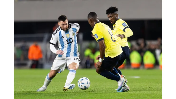 Argentina v Ecuador - FIFA World Cup, WM, Weltmeisterschaft, Fussball 2026 Qualifier Argentina s Lionel Messi in action with during the FIFA World Cup 2026 Qualifier match between Argentina and Ecuador at Estadio Mas Monumental Antonio Vespucio Liberti on September 07, 2023 in Buenos Aires, Argentina. Buenos Aires Argentina PUBLICATIONxNOTxINxFRA Copyright: xMatiasxBagliettox originalFilename:baglietto-notitle230907_npVCF.jpg
